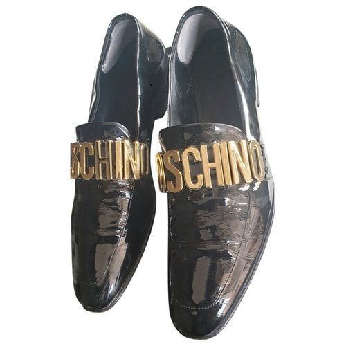 Pre-owned Moschino Leather Flats In Black