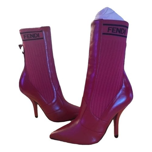 Pre-owned Fendi Leather Heels In Red