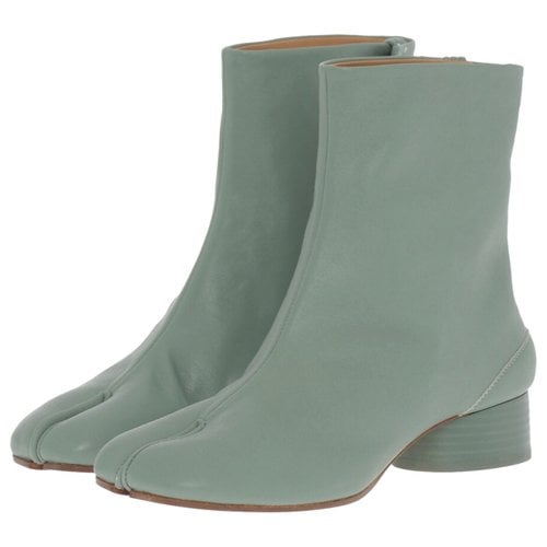 Pre-owned Maison Margiela Tabi Leather Snow Boots In Green
