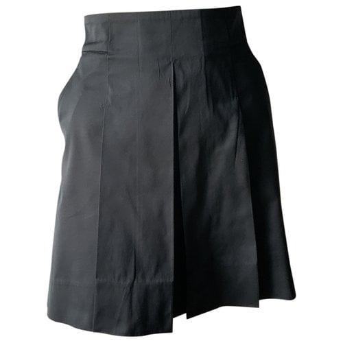Pre-owned Tara Jarmon Mini Skirt In Black