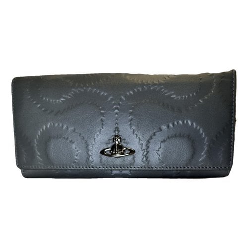 Pre-owned Vivienne Westwood Leather Wallet In Grey