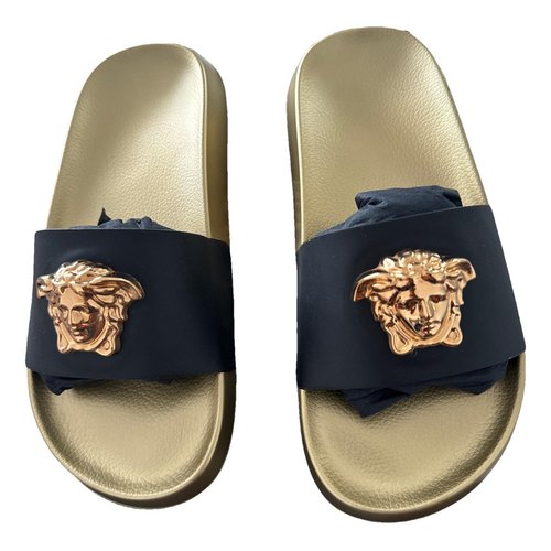 Pre-owned Versace Leather Mules In Gold