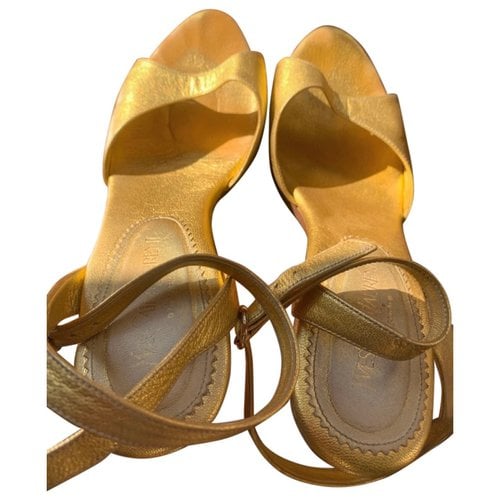 Pre-owned Saint Laurent Leather Sandal In Gold