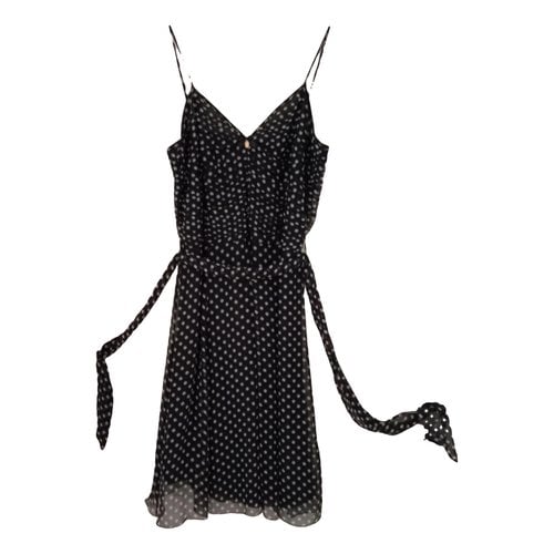 Pre-owned Guess Silk Mid-length Dress In Black