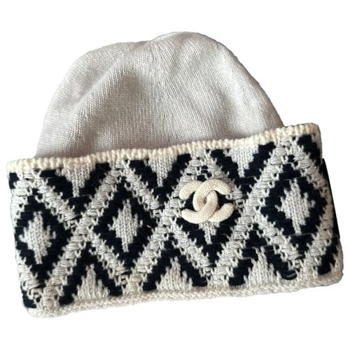 Pre-owned Chanel Cashmere Beanie In Blue
