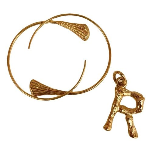 Pre-owned Celine Alphabet Pendant In Gold