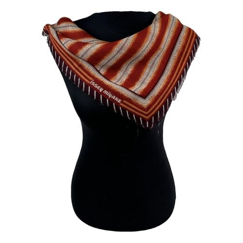 Pre-owned Issey Miyake Scarf In Multicolour