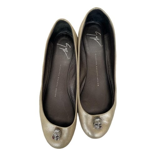 Pre-owned Giuseppe Zanotti Leather Ballet Flats In Gold