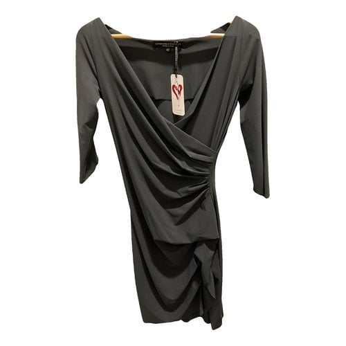 Pre-owned Chiara Boni Mid-length Dress In Grey