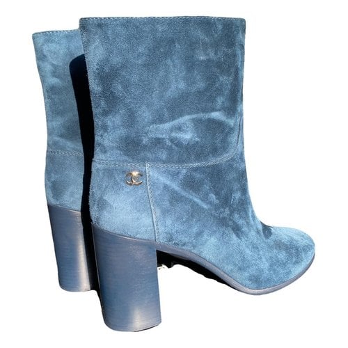 Pre-owned Chanel Boots In Blue