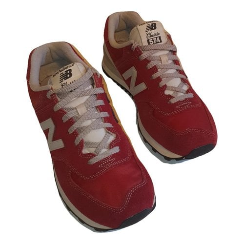 Pre-owned New Balance Leather Low Trainers In Burgundy