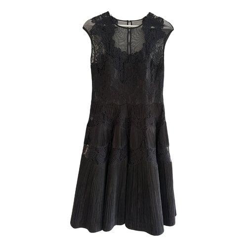Pre-owned Ted Baker Lace Mid-length Dress In Black