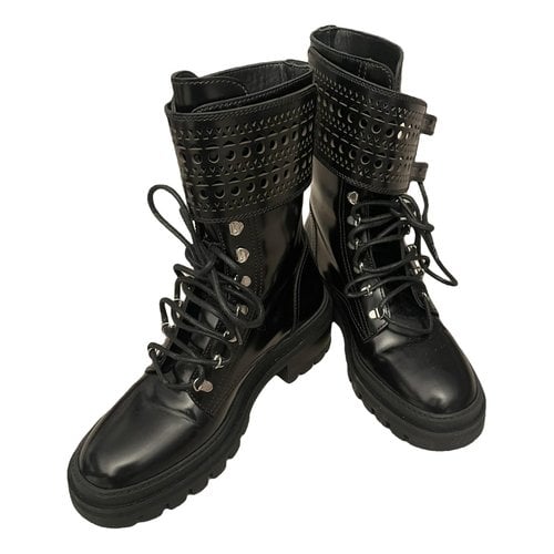 Pre-owned Alaïa Patent Leather Biker Boots In Black