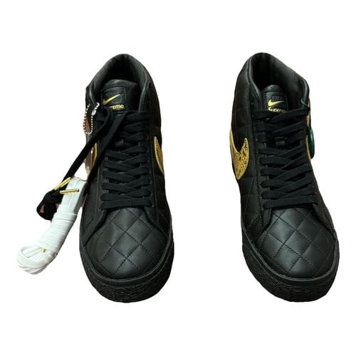 Pre-owned Nike X Supreme Leather Trainers In Black