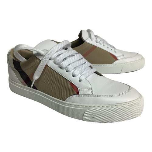 Pre-owned Burberry Leather Trainers In White