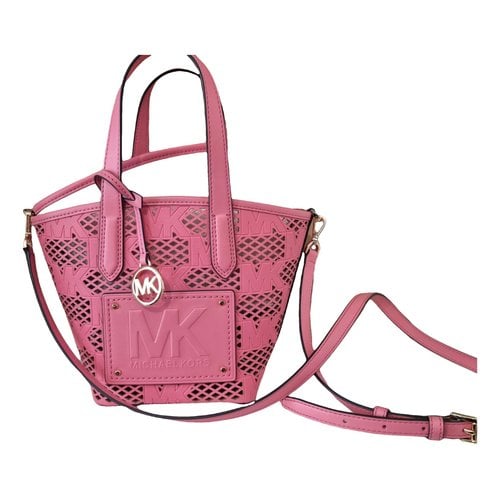Pre-owned Michael Kors Selby Leather Crossbody Bag In Pink