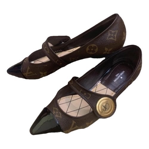 Pre-owned Louis Vuitton Leather Ballet Flats In Brown
