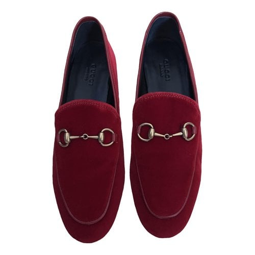 Pre-owned Gucci Jordaan Velvet Flats In Red