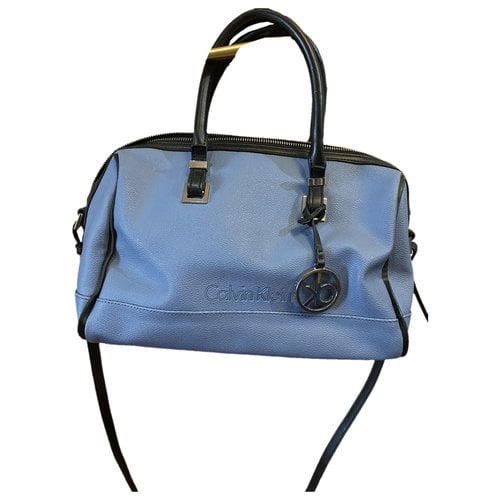 Pre-owned Calvin Klein Leather Crossbody Bag In Blue