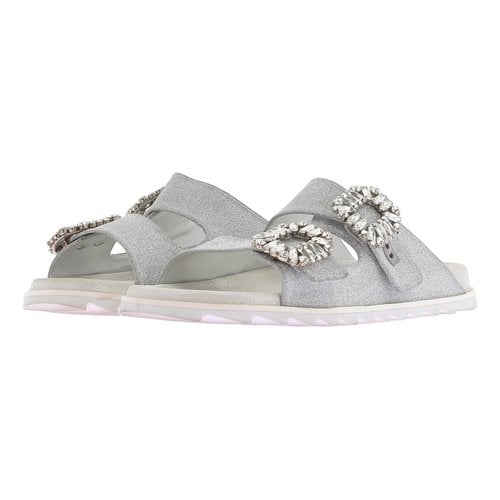 Pre-owned Roger Vivier Leather Sandal In Silver