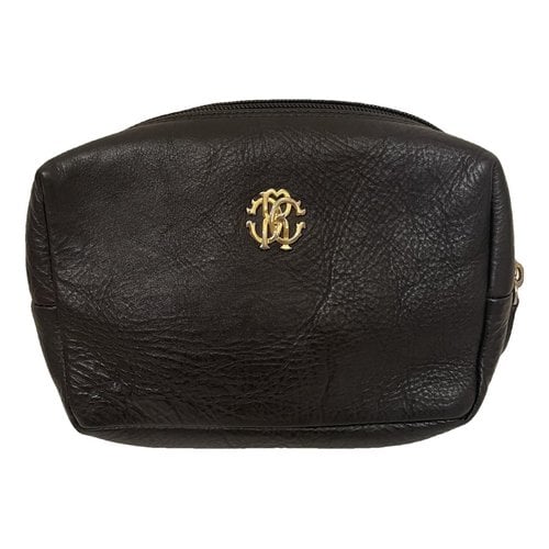 Pre-owned Roberto Cavalli Leather Clutch Bag In Black