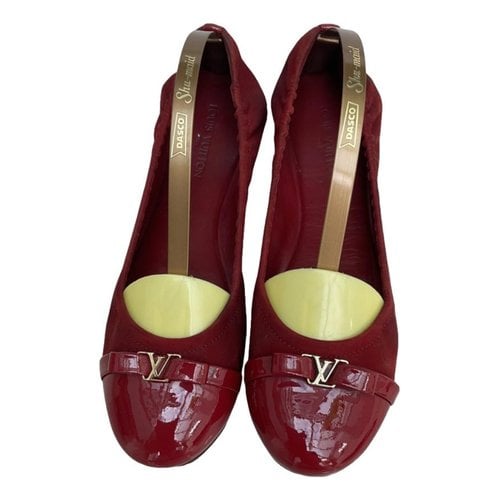 Pre-owned Louis Vuitton Ballet Flats In Red