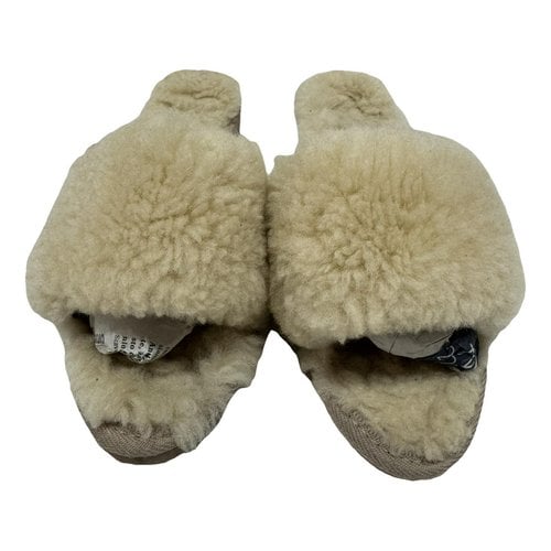 Pre-owned Ugg Leather Mules & Clogs In White