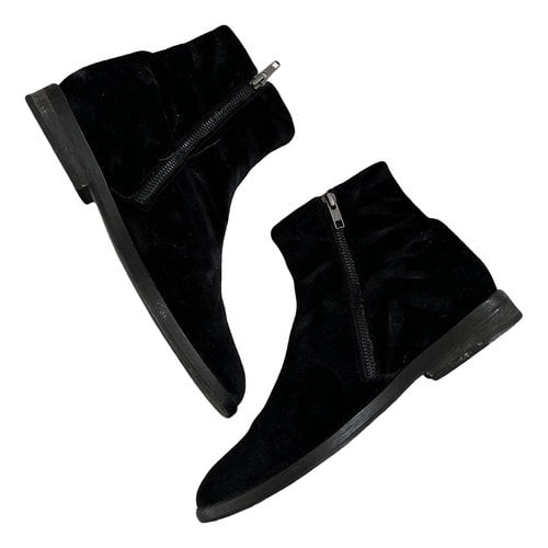 Pre-owned Ann Demeulemeester Velvet Boots In Black