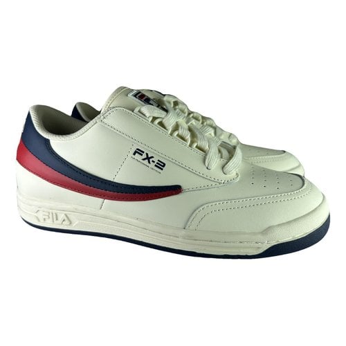 Pre-owned Fila Leather Low Trainers In Beige