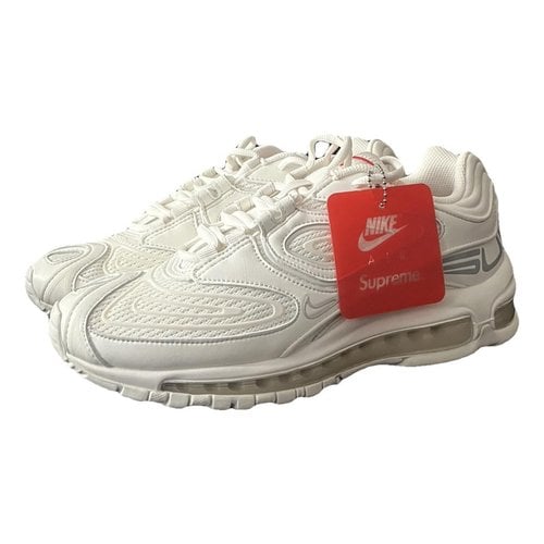 Pre-owned Nike X Supreme Air Max 98 Leather Low Trainers In White