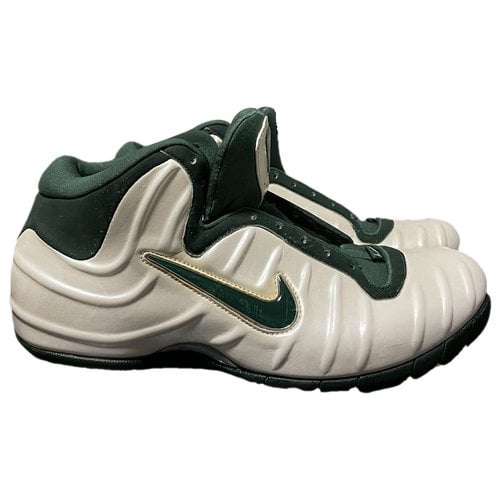 Pre-owned Nike Air Foamposite High Trainers In Green