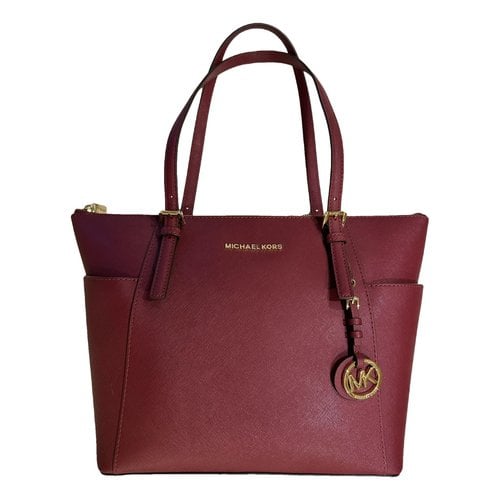 Pre-owned Michael Kors Jet Set Leather Tote In Burgundy