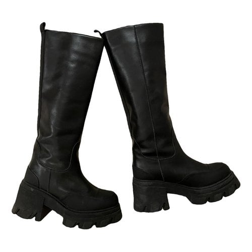 Pre-owned Ganni Leather Boots In Black