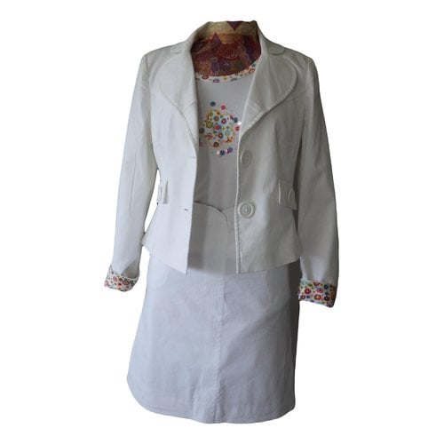Pre-owned Manoukian Skirt Suit In White