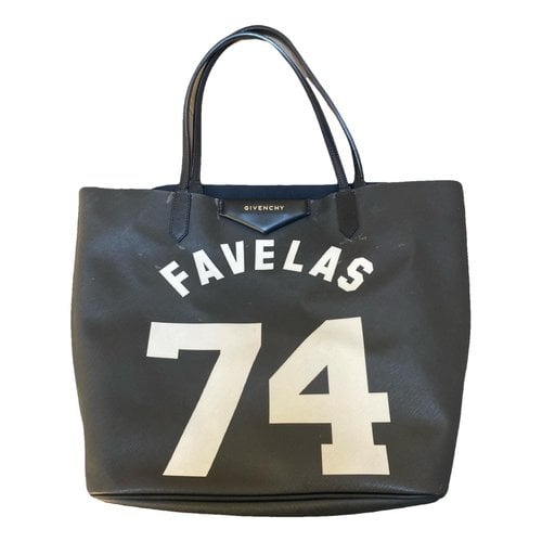 Pre-owned Givenchy Antigona Crossbody Bag In Black