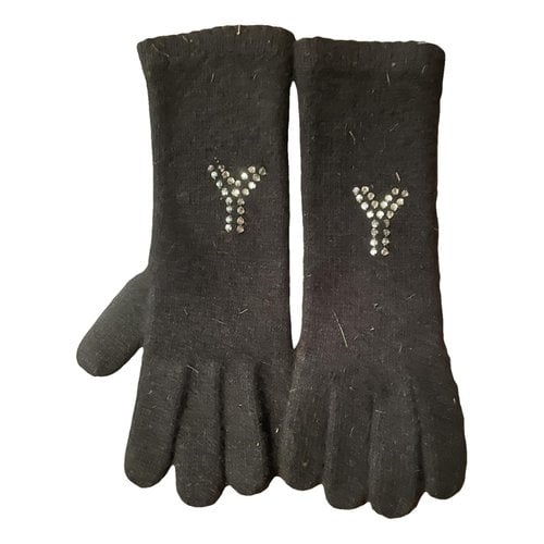 Pre-owned Saint Laurent Wool Gloves In Black