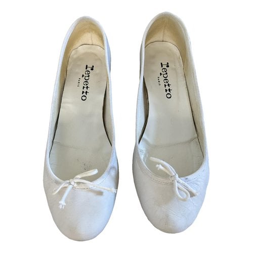Pre-owned Repetto Leather Ballet Flats In White