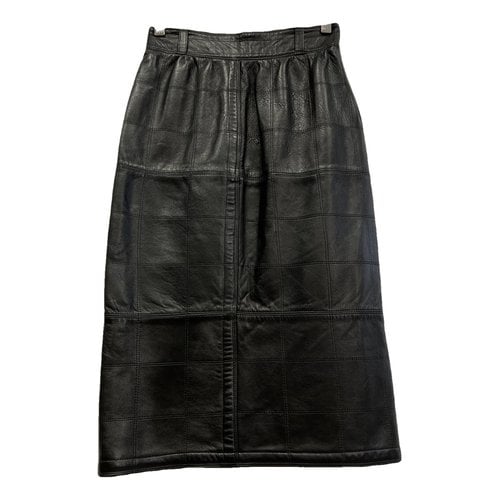 Pre-owned Versace Leather Mid-length Skirt In Black