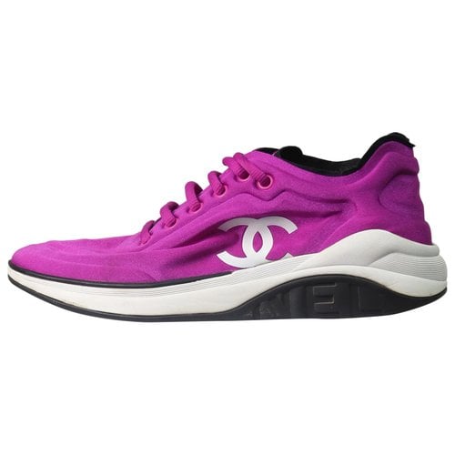 Pre-owned Chanel Cloth Trainers In Purple