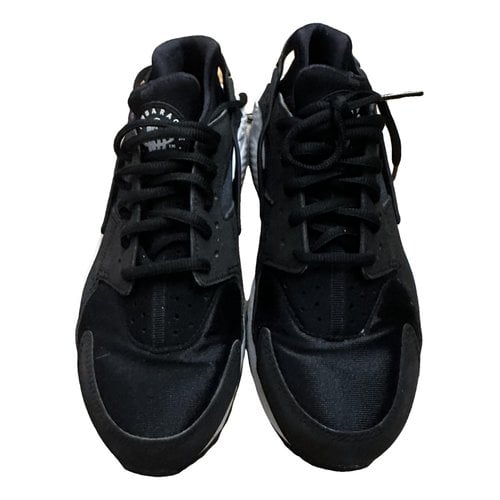 Pre-owned Nike Huarache Cloth Trainers In Black