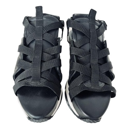 Pre-owned Pierre Hardy Leather Sandal In Black