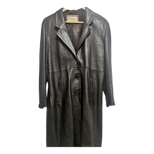 Pre-owned Burberry Leather Trenchcoat In Black