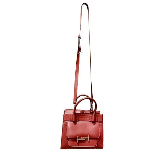 Pre-owned Tod's Leather Crossbody Bag In Burgundy