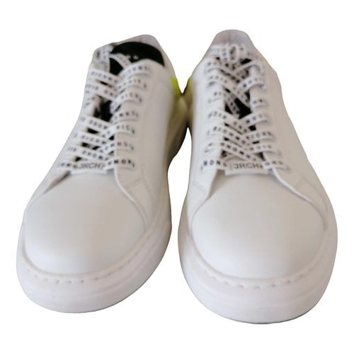 Pre-owned John Richmond Leather Low Trainers In White
