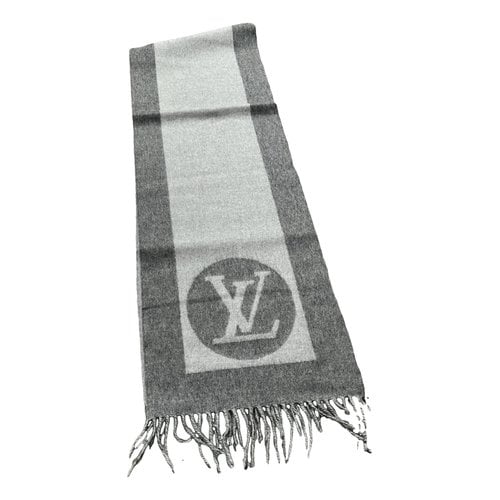 Pre-owned Louis Vuitton Wool Scarf & Pocket Square In Grey