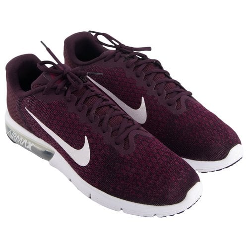 Pre-owned Nike Cloth Low Trainers In Burgundy
