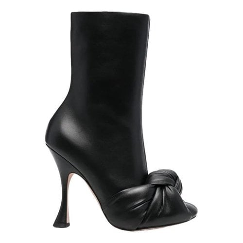 Pre-owned Giambattista Valli Leather Boots In Black