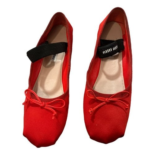 Pre-owned Miu Miu Leather Ballet Flats In Red