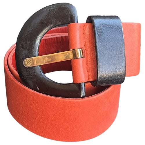 Pre-owned Loewe Leather Belt In Red