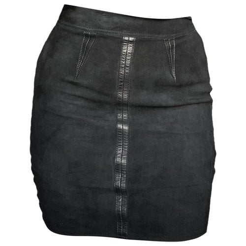 Pre-owned Alexander Wang Leather Mini Skirt In Black